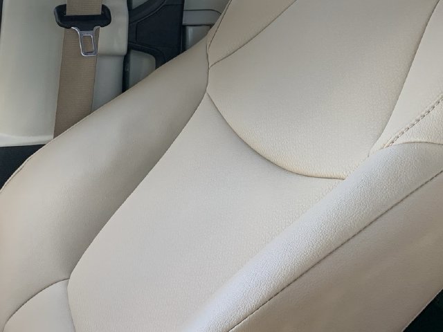 Certified 2024 Toyota Sienna XLE FWD image 11