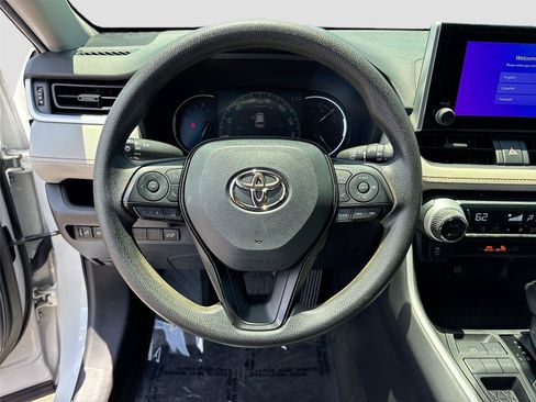 Used 2023 Toyota RAV4 XLE w/ Convenience Package FWD image 11