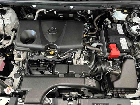 Used 2020 Toyota RAV4 XLE w/ XLE Grade Weather Package FWD image 15