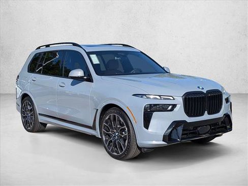 New 2026 BMW X7 xDrive40i w/ M Sport Package image 6