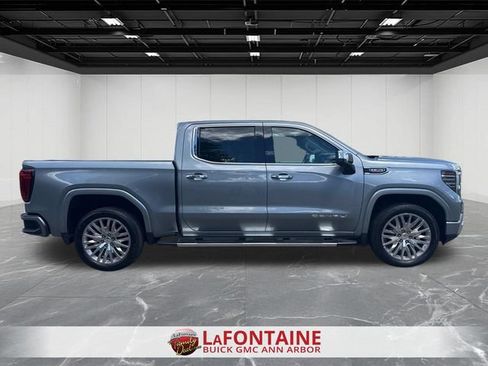 Used 2023 GMC Sierra 1500 Denali AWD/4WD image 9