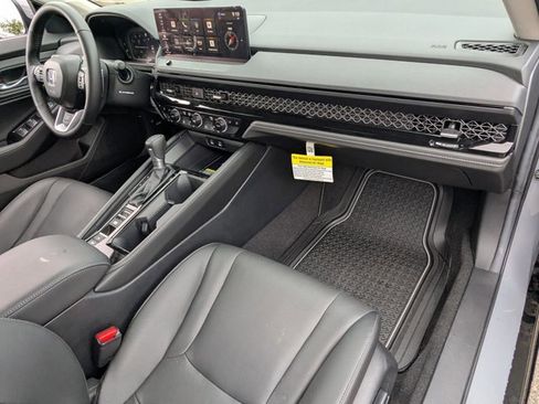 Used 2025 Honda Accord Touring image 20