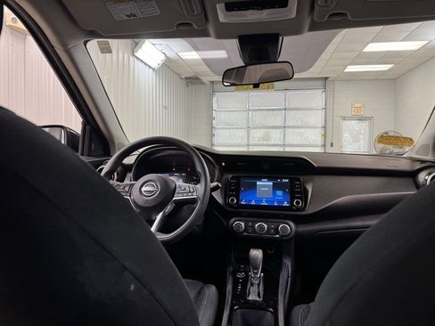 Used 2024 Nissan Kicks SV image 20