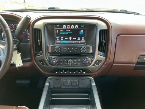 Used 2016 Chevrolet Silverado 2500 High Country w/ Duramax Plus Package image 29