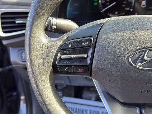 Used 2018 Hyundai Ioniq Blue image 14