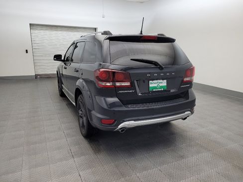Used 2018 Dodge Journey Crossroad w/ Popular Equipment Group image 6