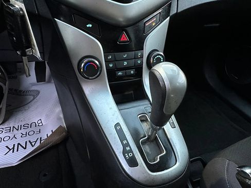 Used 2015 Chevrolet Cruze LT w/ Sun And Sound Package FWD image 15