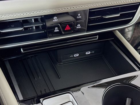New 2026 Volkswagen Atlas SEL Premium R-Line AWD/4WD image 16