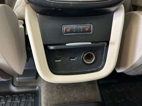 Used 2017 Lincoln MKX Reserve w/ Driver Assistance Package image 27