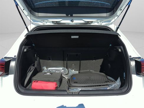 New 2026 Volkswagen Golf w/ Euro Style Package image 38