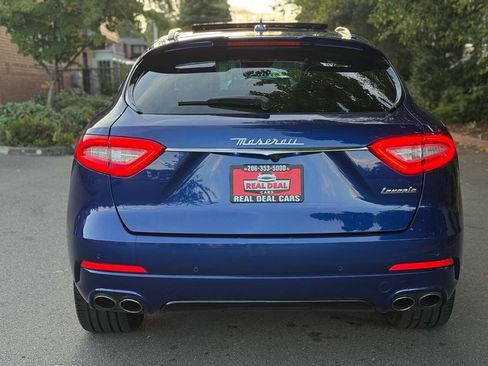 Used 2017 Maserati Levante S AWD/4WD image 6
