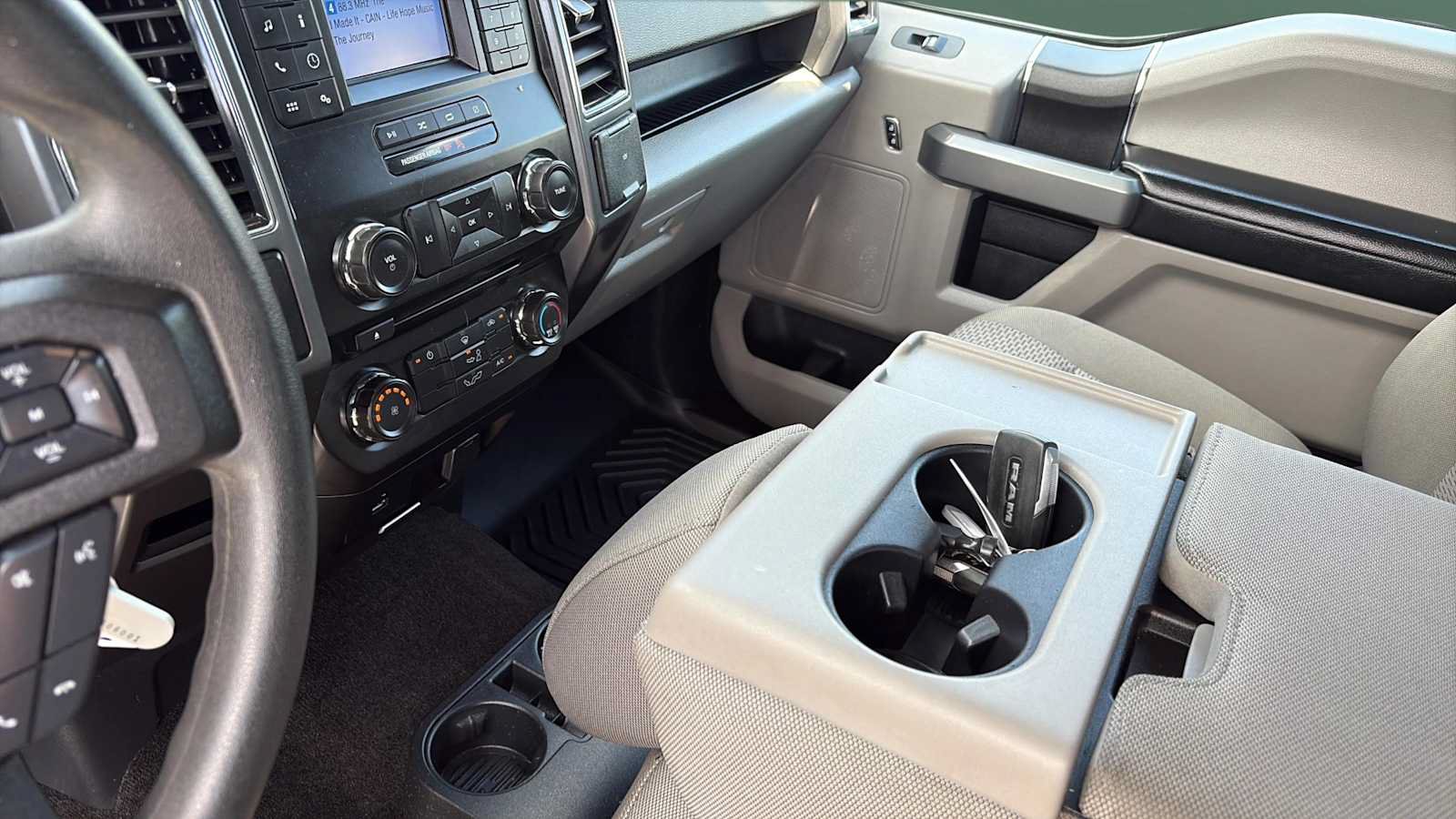 Used 2018 Ford F150 XLT AWD/4WD image 18
