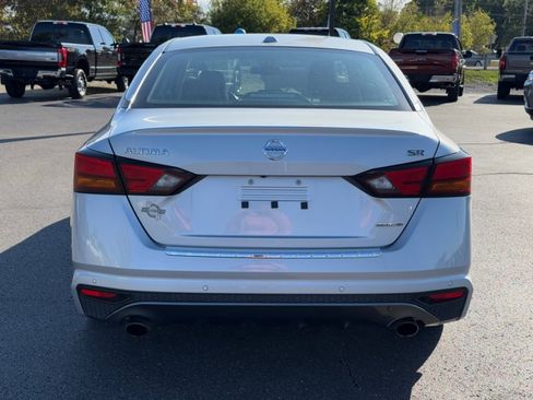 Used 2022 Nissan Altima 2.0 SR image 7