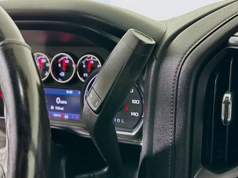 Used 2020 Chevrolet Silverado 1500 LT Trail Boss image 17