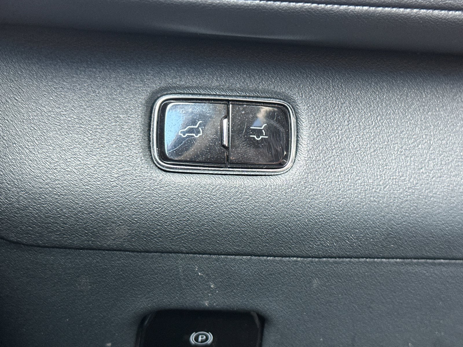 Certified 2025 Lincoln Navigator L Reserve AWD/4WD image 34