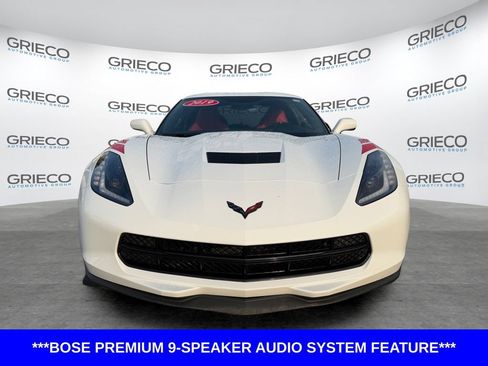 Used 2019 Chevrolet Corvette Stingray Coupe w/ Carbon Flash Badge Package RWD image 2