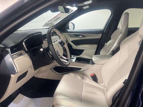 New 2026 Jaguar F-PACE R-Dynamic S image 11