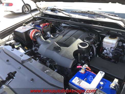 Used 2015 Toyota 4Runner TRD Pro image 27