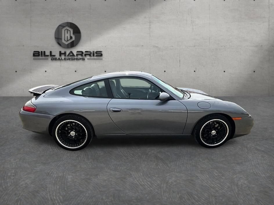 Used 2003 Porsche 911 Carrera RWD image 5