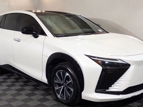 Certified 2023 Lexus RZ 450e Premium w/ Technology Package AWD/4WD image 1