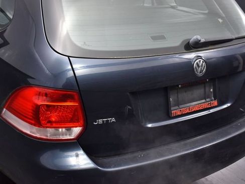 Used 2009 Volkswagen Jetta S FWD image 16
