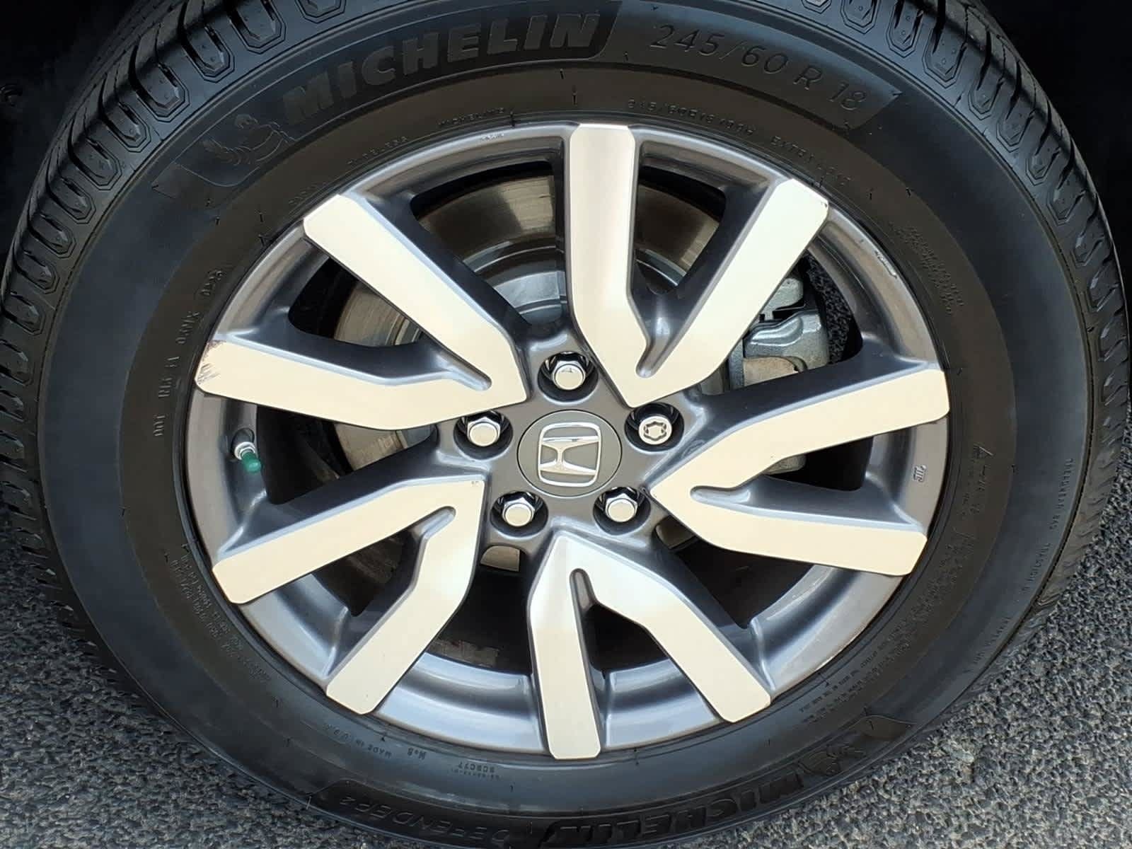 Used 2021 Honda Pilot EX image 11