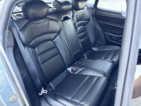 Used 2020 Porsche Taycan 4S AWD/4WD image 17