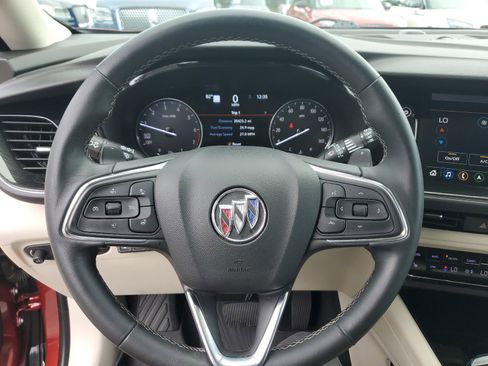 Used 2021 Buick Envision Essence w/ Technology Package I image 20