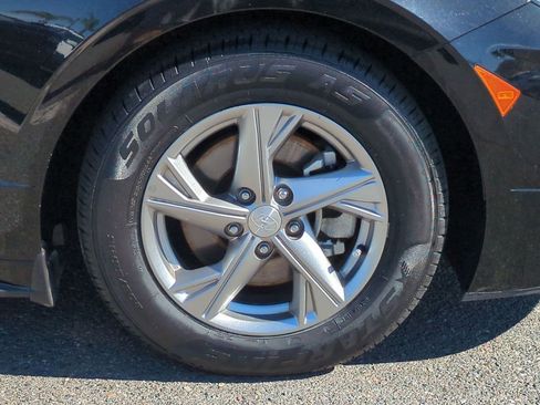 Used 2023 Hyundai Sonata SE image 11