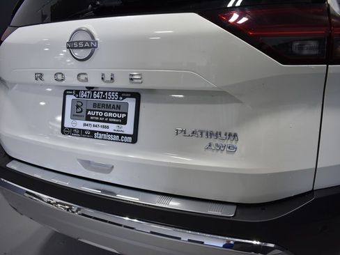 Certified 2023 Nissan Rogue Platinum AWD/4WD image 12