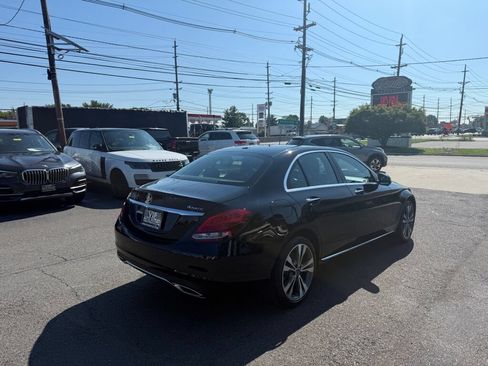 Used 2018 Mercedes-Benz C 300 4MATIC Sedan image 7