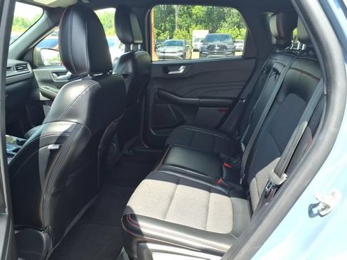 Certified 2024 Ford Escape ST-Line w/ Tech Pack #1 AWD/4WD image 9