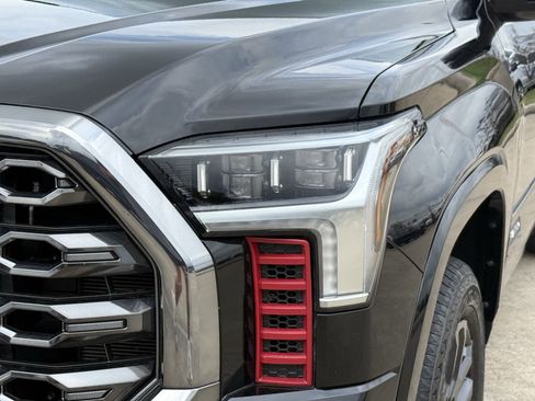 Used 2023 Toyota Tundra Platinum image 11