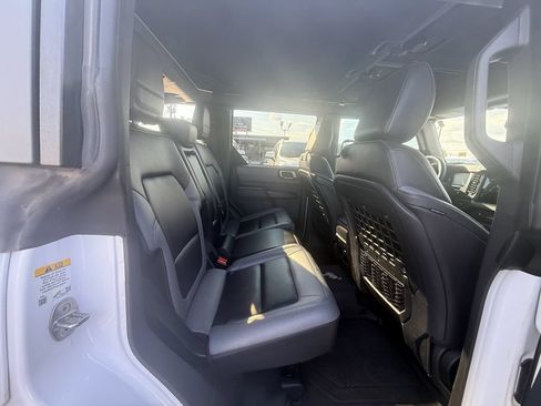 Used 2024 Ford Bronco Black Diamond AWD/4WD image 21