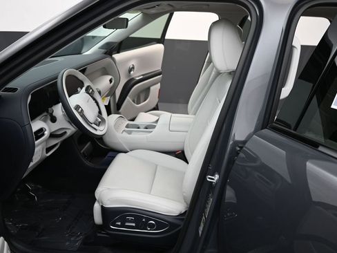 Used 2026 Hyundai Palisade Calligraphy AWD/4WD image 13