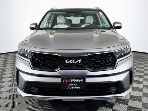 Used 2023 Kia Sorento SX Prestige AWD/4WD image 2