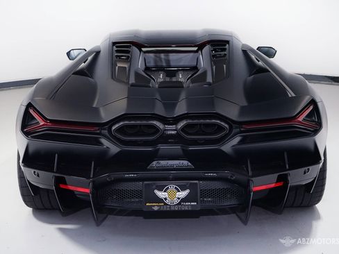 Used 2024 Lamborghini Revuelto AWD/4WD image 8