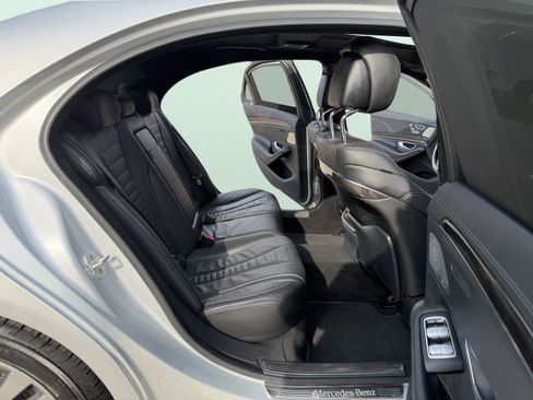 Used 2015 Mercedes-Benz S 550 Sedan w/ Premium 1 Package image 45