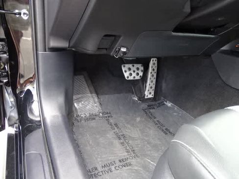 Certified 2025 Toyota Camry SE FWD image 15