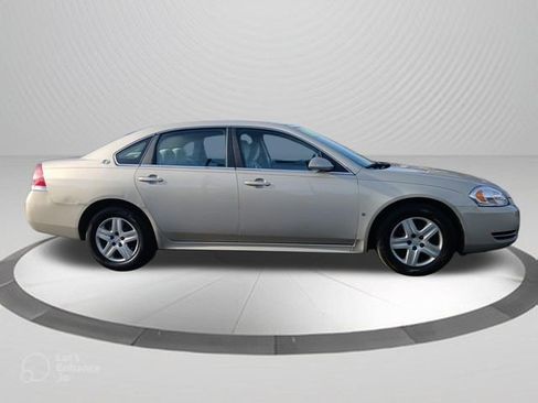 Used 2009 Chevrolet Impala LS image 3