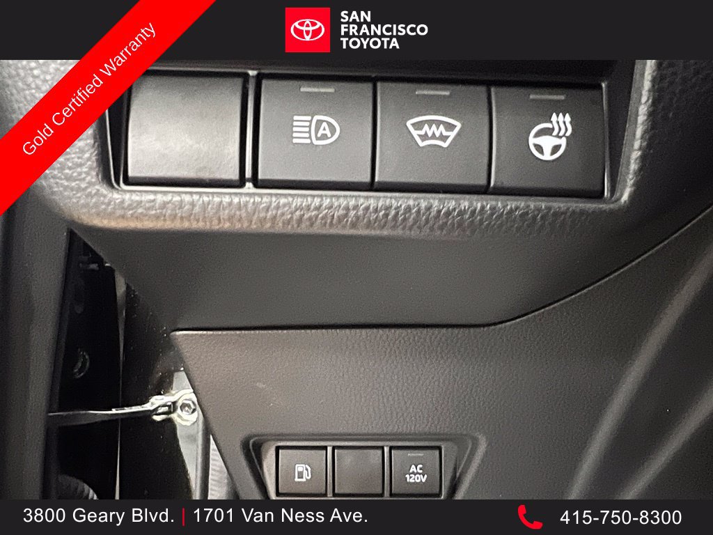 Certified 2024 Toyota Prius Prime FWD image 32