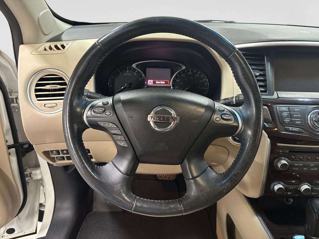 Used 2016 Nissan Pathfinder SL w/ SL Tech Package AWD/4WD image 8
