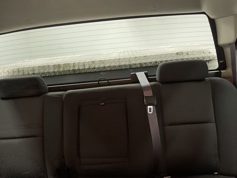 Used 2014 Chevrolet Silverado 2500 LT w/ Interior Plus Package image 11