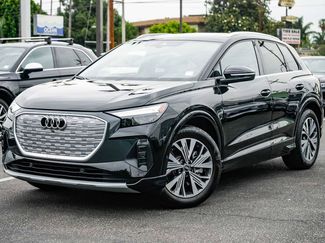 Used 2023 Audi Q4 e-tron Premium Plus w/ Premium Plus video 1