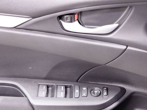 Used 2020 Honda Civic LX image 20