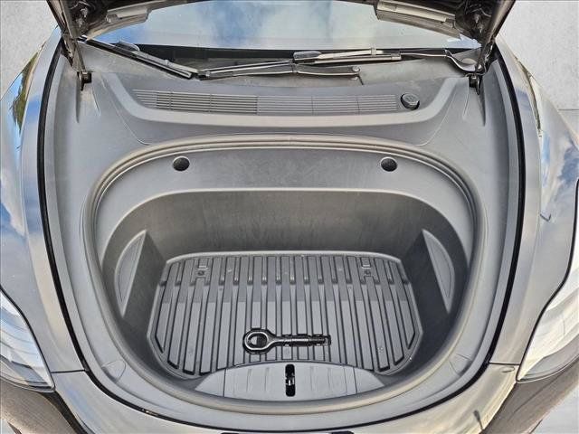 Used 2023 Tesla Model 3 Standard Range RWD image 23