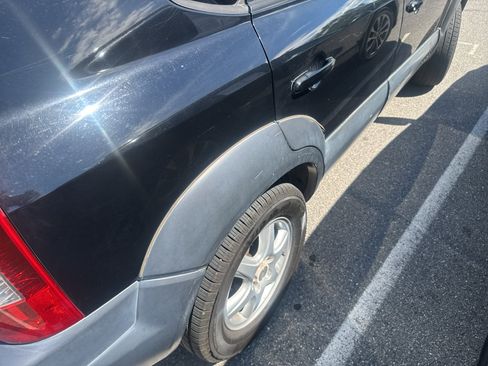 Used 2005 Hyundai Tucson 4WD image 12