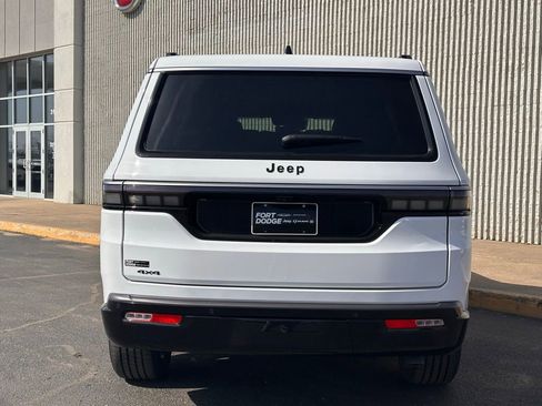 New 2026 Jeep Grand Wagoneer 4WD image 4
