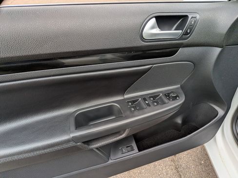 Used 2014 Volkswagen Jetta SE image 8