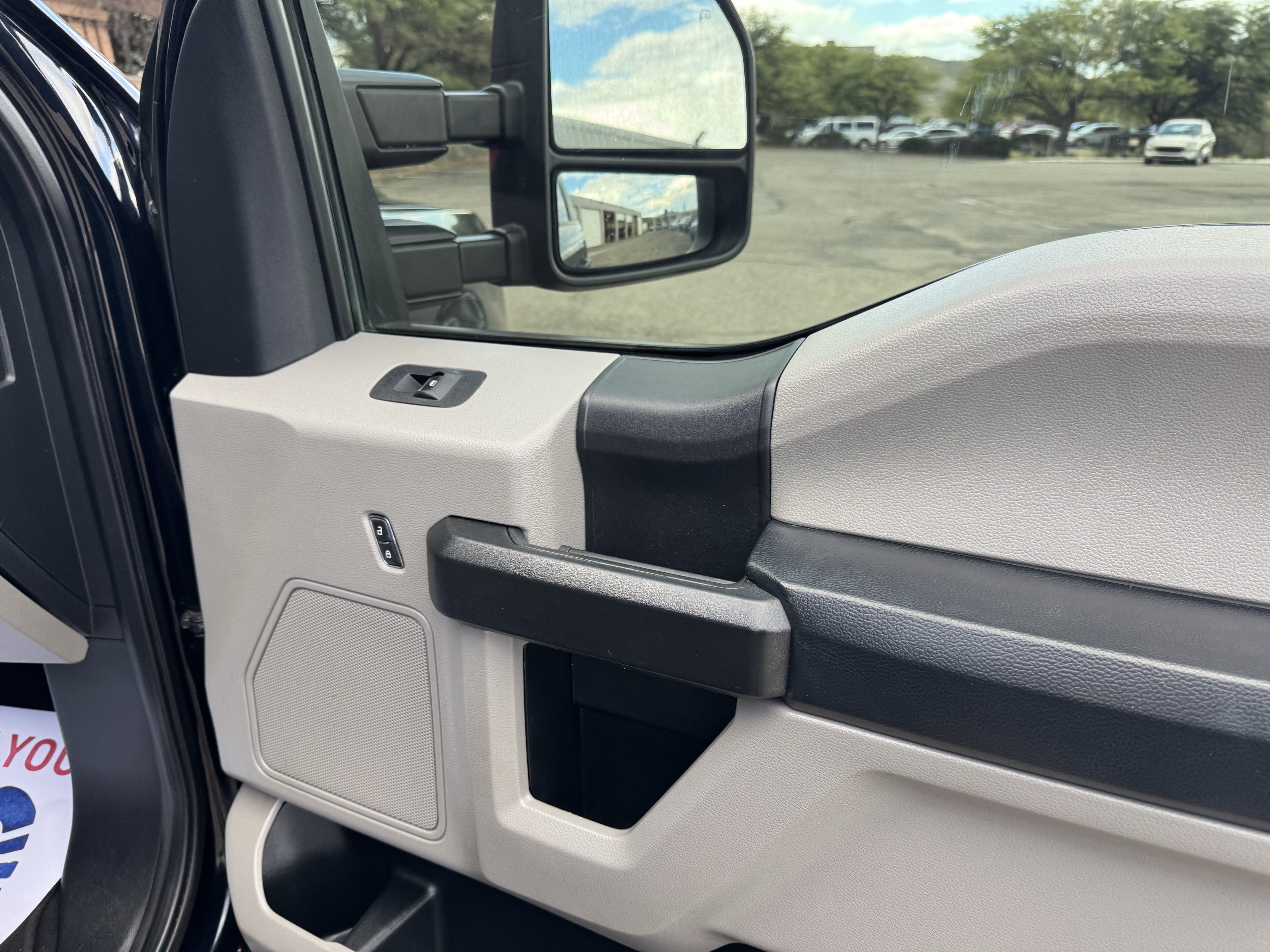 Used 2021 Ford F250 XL w/ STX Appearance Package AWD/4WD image 21